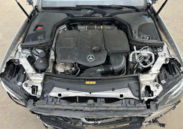 Mercedes-Benz Klasa E cena 67900 przebieg: 174000, rok produkcji 2018 z Góra małe 352